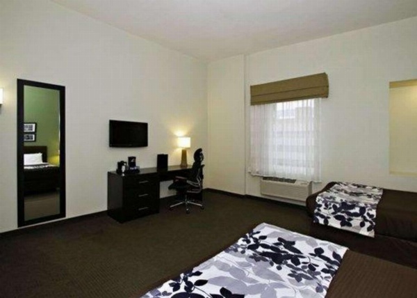 Sleep Inn & Suites Downtown Inner Harbor image 20