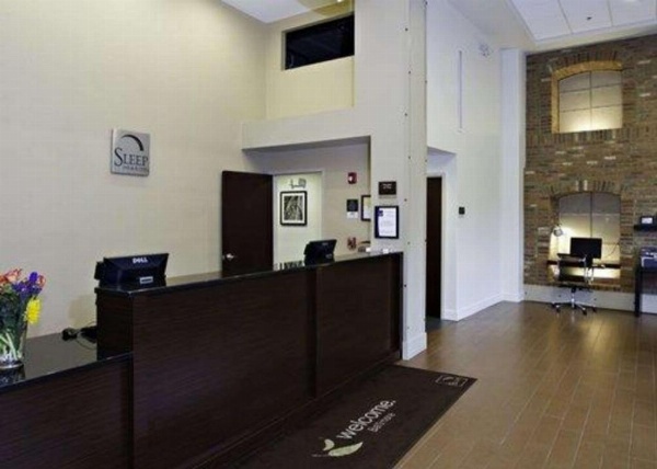 Sleep Inn & Suites Downtown Inner Harbor image 6